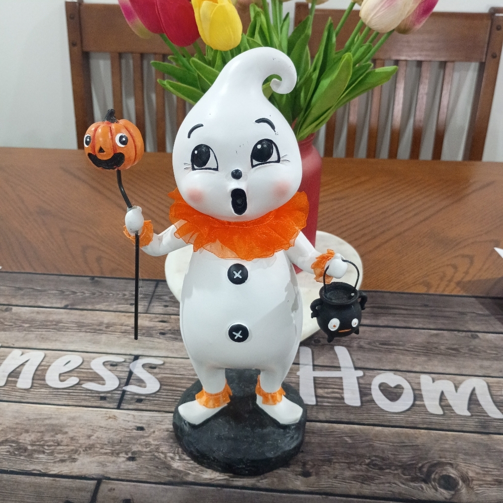 NEW! Spooky Cute Vintage Inspired Halloween Carnival Ghost LARGE Figurine